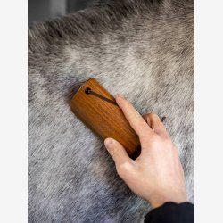 LeMieux Strigle "Shredding Comb"